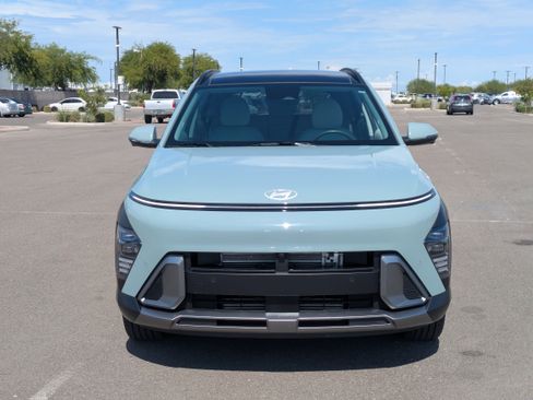 Used 2025 Hyundai Kona Limited AWD/4WD image 8