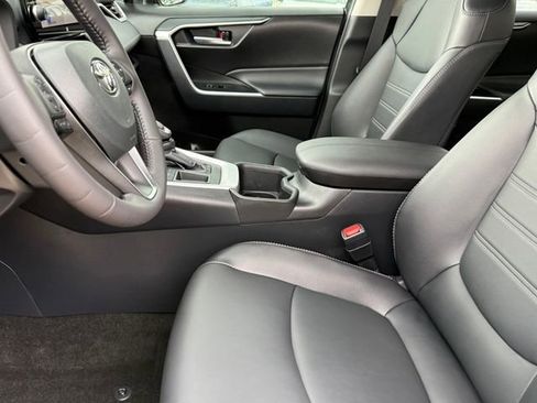 Used 2025 Toyota RAV4 XLE Premium w/ Weather Package FWD image 9