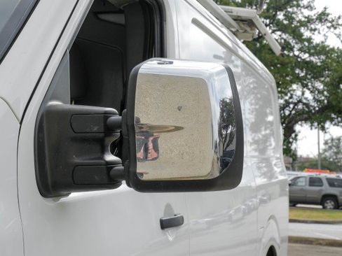 Used 2020 Nissan NV 2500 SV w/ Navigation Package image 35