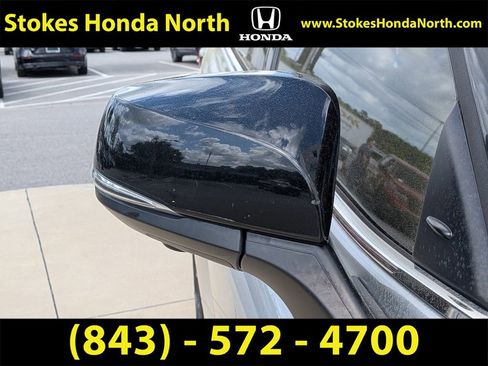 Used 2021 Toyota Highlander Platinum image 12