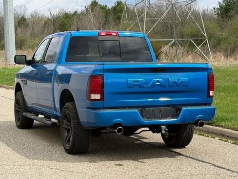 Used 2018 RAM 1500 Sport w/ Hydro Blue Sport Package AWD/4WD image 38