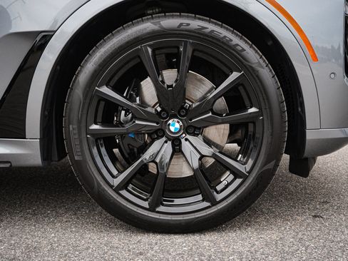 Used 2026 BMW X7 M60i w/ Executive Package AWD/4WD image 15