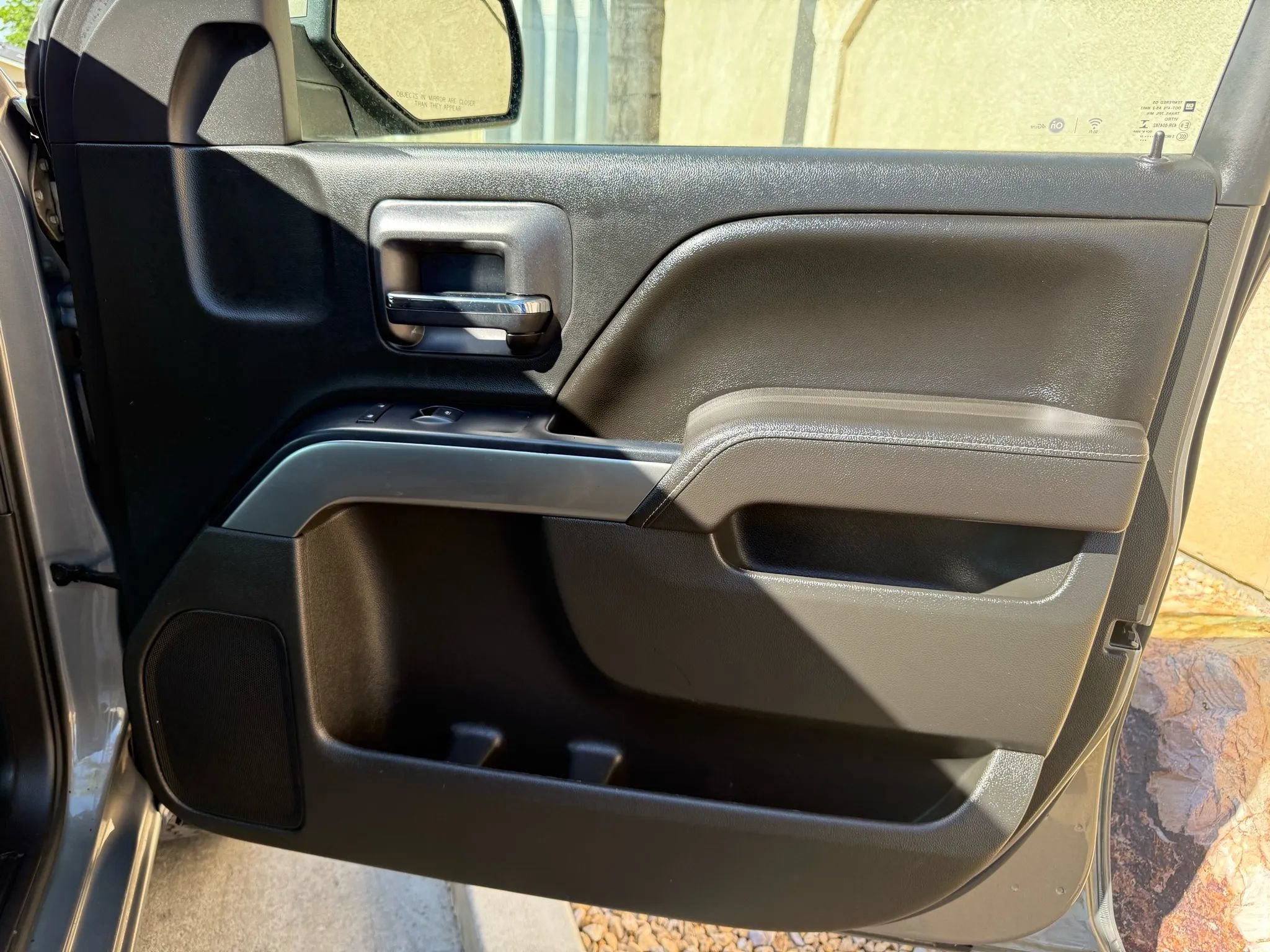 Used 2017 Chevrolet Silverado 1500 LT w/ All Star Edition AWD/4WD image 17