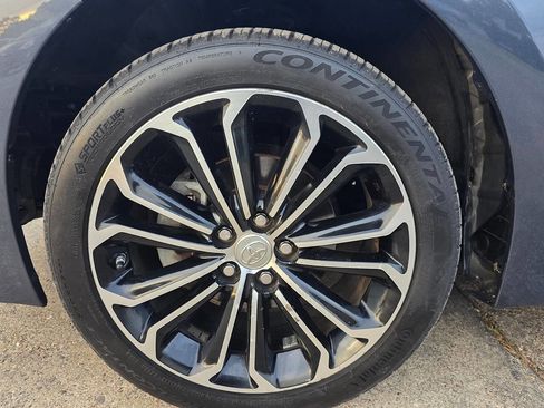 Used 2016 Toyota Corolla S image 62