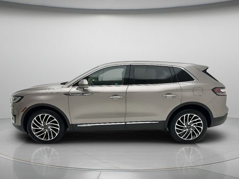 Used 2020 Lincoln Nautilus Reserve w/ Equipment Group 201A AWD/4WD image 7