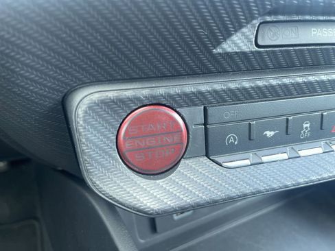 Used 2025 Ford Mustang Premium RWD image 20