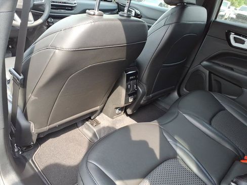 New 2026 Jeep Compass Latitude AWD/4WD image 15