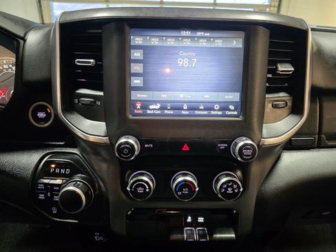 Used 2021 RAM 1500 Big Horn image 31
