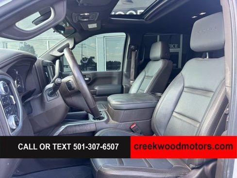 Used 2023 GMC Sierra 3500 Denali w/ Denali Ultimate Package AWD/4WD image 9