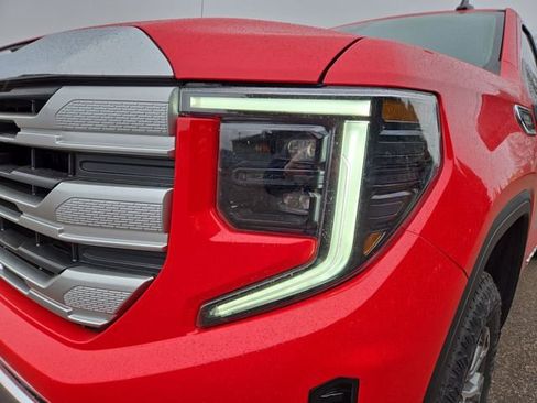 New 2026 GMC Sierra 1500 SLE w/ X31 Off-Road Package image 6
