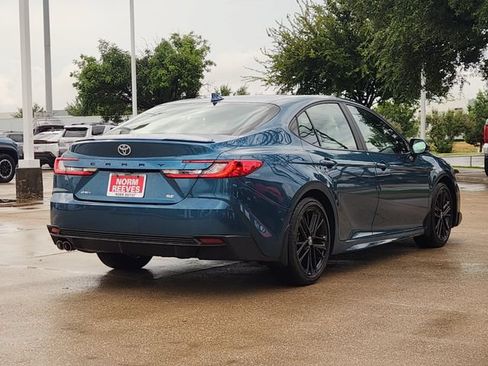 Used 2026 Toyota Camry SE w/ Multimedia Upgrade Package FWD image 3