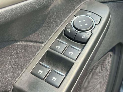 Used 2022 Ford Escape SE w/ SE Sport Appearance Package AWD/4WD image 18