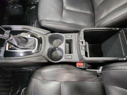Used 2019 Nissan Rogue SL w/ Premium Package image 23