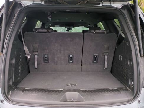 Used 2025 Chevrolet Tahoe LT AWD/4WD image 14