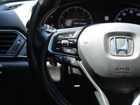 Used 2019 Honda Accord Sport image 40
