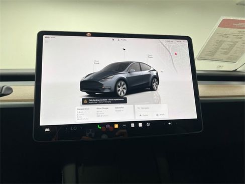 Used 2023 Tesla Model Y Long Range image 17