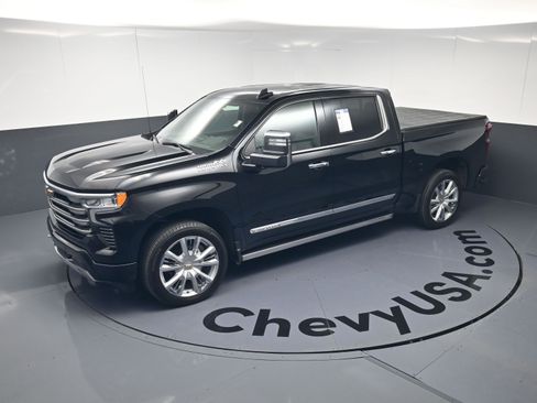 Certified 2024 Chevrolet Silverado 1500 High Country w/ High Country Premium Package image 31