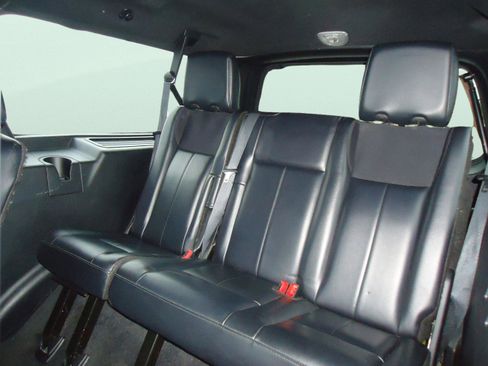 Used 2017 Ford Expedition EL Limited w/ Equipment Group 301A image 33