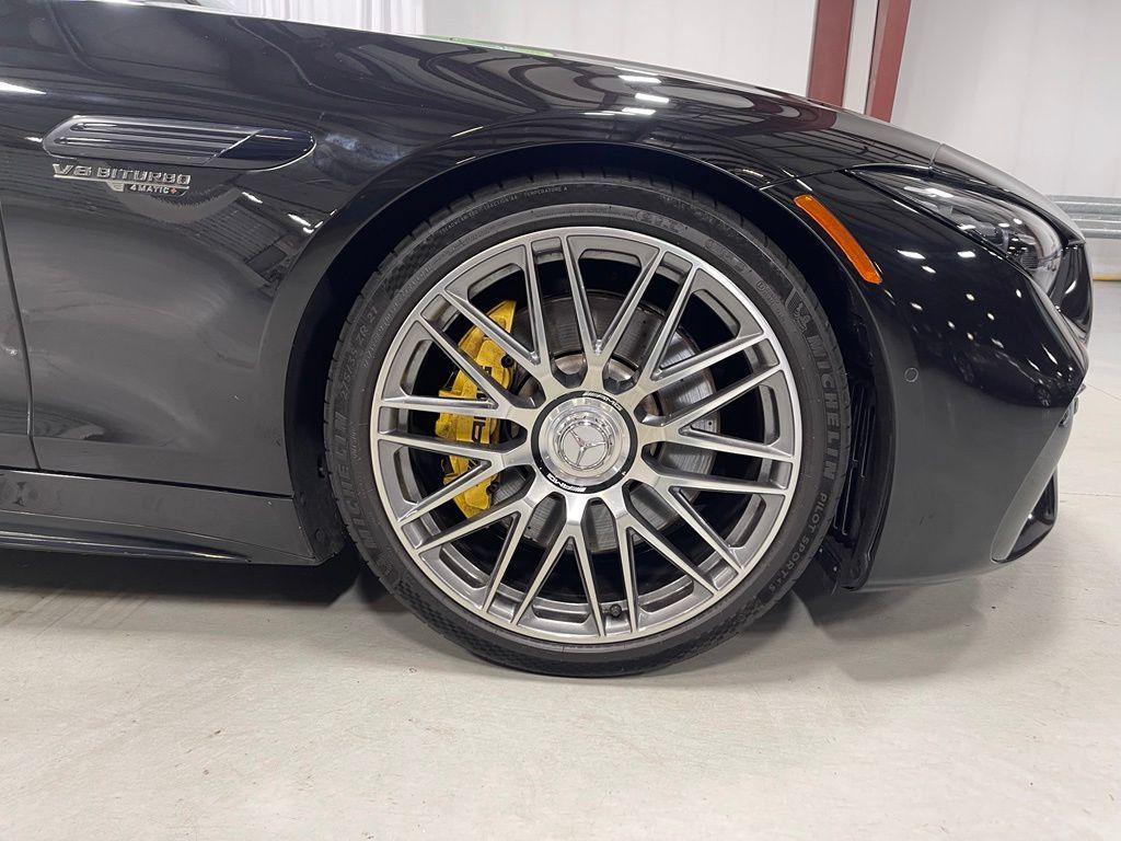 Used 2022 Mercedes-Benz SL 63 AMG 4MATIC image 20