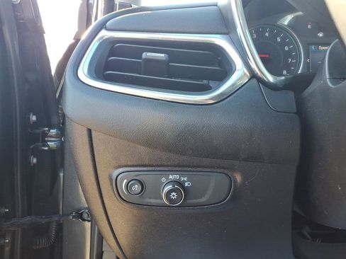 Used 2019 Chevrolet Equinox LT image 13