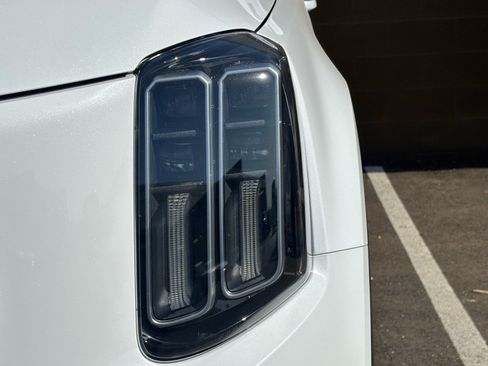Certified 2024 Kia Telluride SX Prestige AWD/4WD image 8
