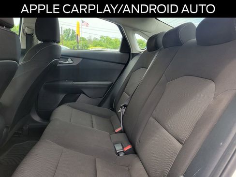 Used 2019 Kia Forte LXS FWD image 9