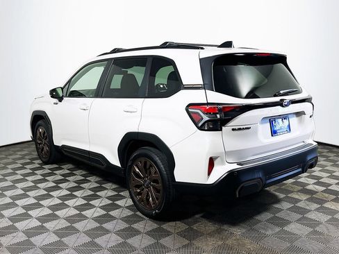 Used 2025 Subaru Forester Sport w/ Popular Package AWD/4WD image 5
