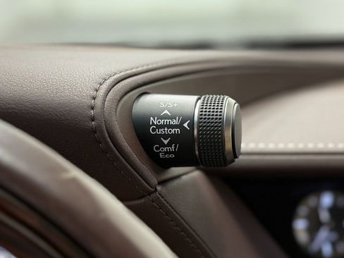 Used 2019 Lexus LS 500 AWD w/ Interior Upgrade Package image 22