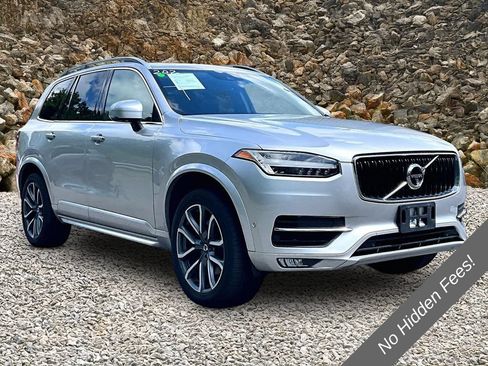 Used 2018 Volvo XC90 T5 Momentum w/ Convenience Package AWD/4WD image 9