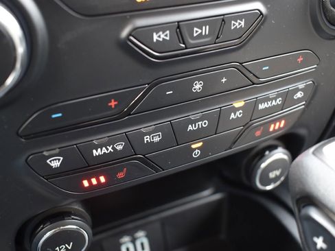 Used 2019 Ford Ranger Lariat w/ Trailer Tow Package image 7