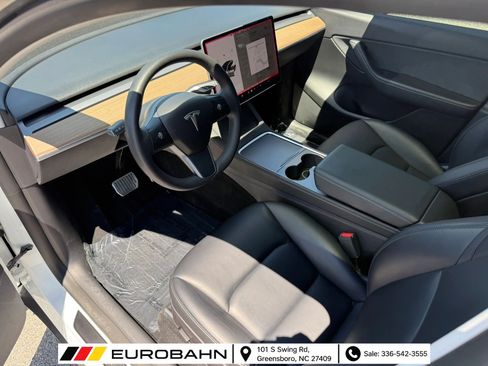 Used 2022 Tesla Model Y Long Range AWD/4WD image 8