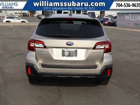 Used 2019 Subaru Outback 2.5i Limited image 7