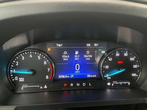 Used 2023 Ford Explorer XLT w/ Equipment Group 202A AWD/4WD image 8