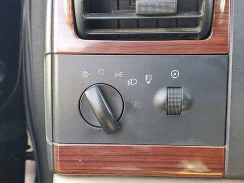 Used 2006 Ford F250 Lariat image 15