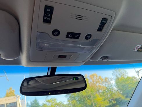 Used 2015 Lexus ES 350 w/ Premium Package FWD image 58