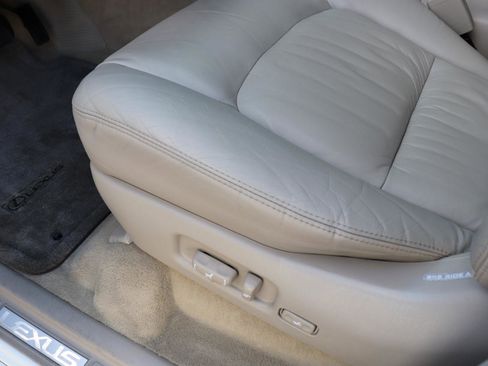 Used 2007 Lexus LX 470 4WD image 57