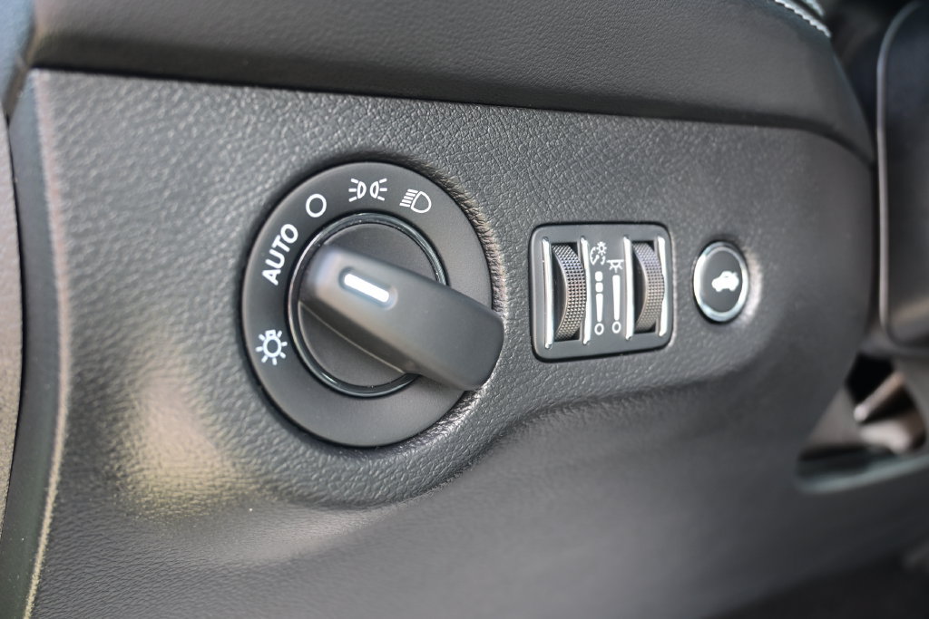 Used 2023 Dodge Challenger SRT Hellcat Redeye RWD image 19
