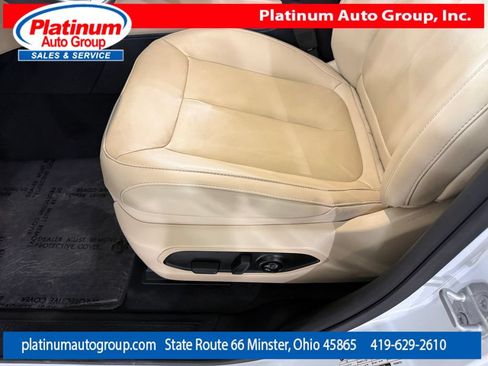 Used 2023 Jeep Grand Cherokee Limited AWD/4WD image 12