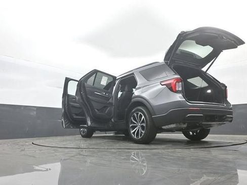 New 2026 Ford Explorer ST-Line RWD image 40