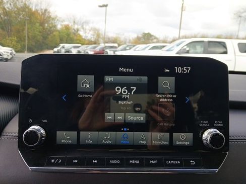 Used 2024 Mitsubishi Outlander SE image 20