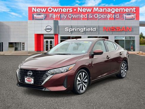 Certified 2025 Nissan Sentra SV w/ SV Premium Package image 2