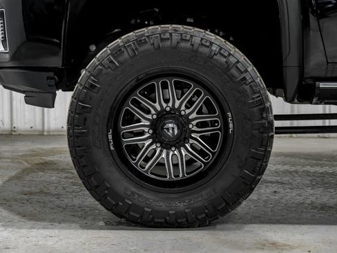 Used 2022 GMC Sierra 2500 Denali w/ Denali Ultimate Package AWD/4WD image 59