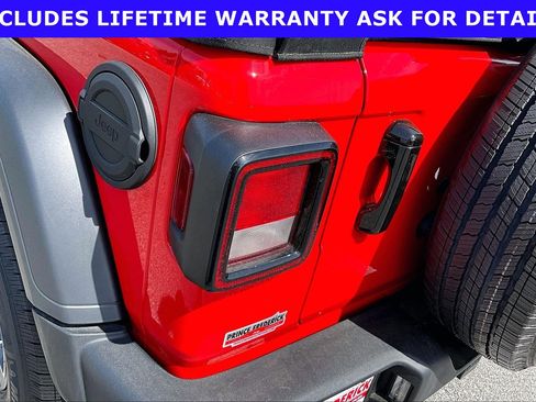Used 2021 Jeep Wrangler Unlimited Sport AWD/4WD image 24
