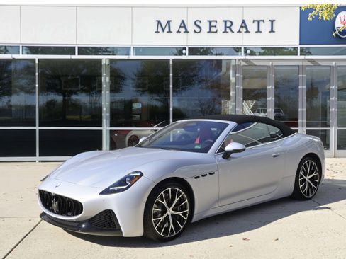 New 2026 Maserati GranCabrio Modena image 1