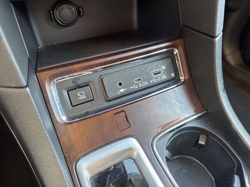 Certified 2025 Subaru Ascent Touring w/ Popular Package #1 image 37