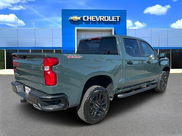 Used 2025 Chevrolet Silverado 1500 LT Trail Boss w/ LT Trail Boss Premium Package AWD/4WD image 3