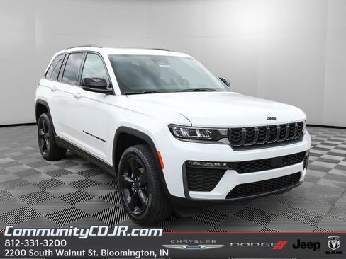 New 2026 Jeep Grand Cherokee Limited w/ Limited Altitude Package AWD/4WD image 1