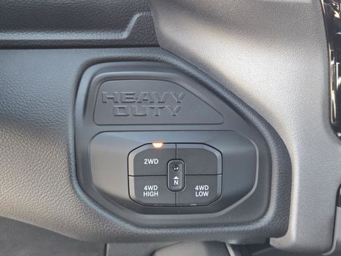 New 2025 RAM 2500 Big Horn image 12