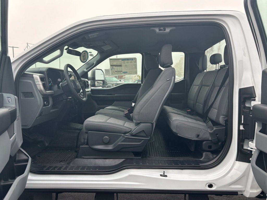 New 2027 Ford F250 XL w/ FX4 Off-Road Package AWD/4WD image 24