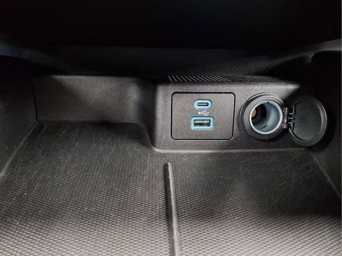 Used 2023 Ford Escape Active image 25